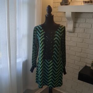 **3/$10** Alfani Black and Green Long Sleeve Chevron Dress